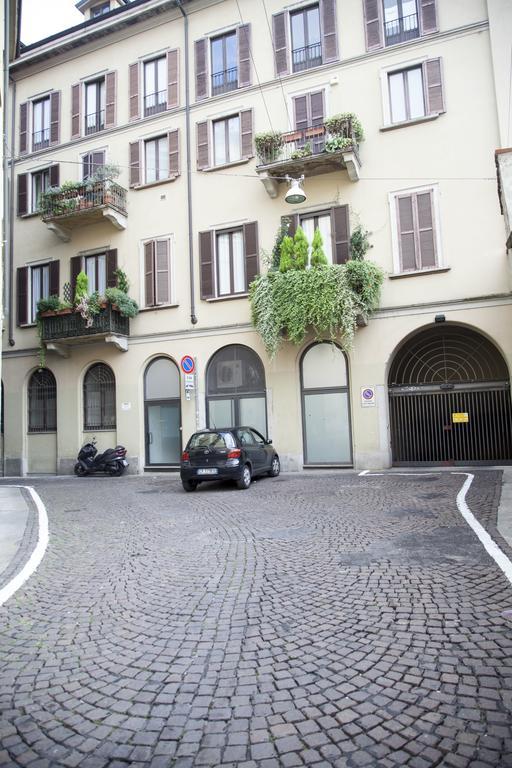 Mansard Very Close To Duomo Milano Eksteriør billede